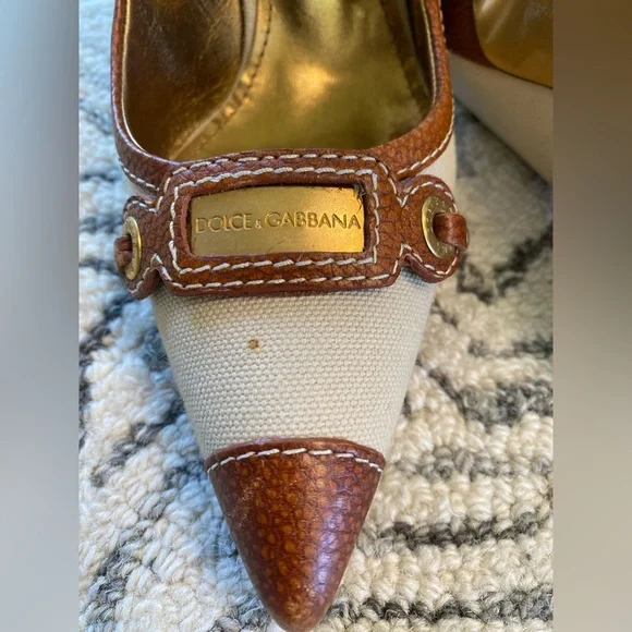 Dolce & Gabbana Logo Heels | Canvas & Leather Pointed Toe Pumps | Size 38.5 - Picture 7 of 15